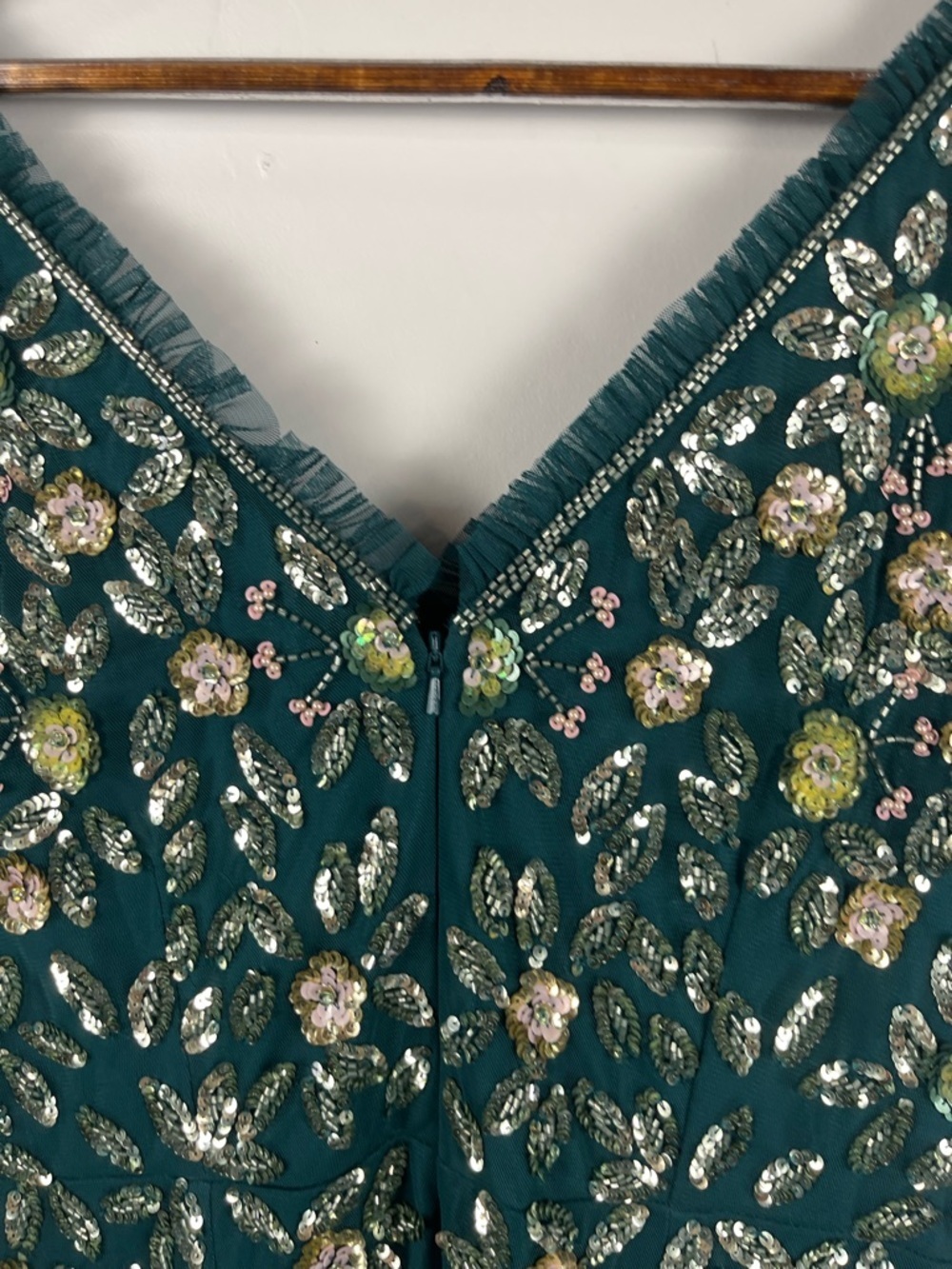 New Adrianna Papell Women's Embellished Ruffled Godet Dress green size 10 - Picture 10 of 10